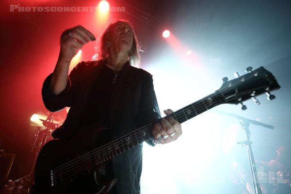 NEW MODEL ARMY - 2022-11-10 - PARIS - Trabendo - 